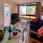 Vista La Gomera - 2 Minutes Walk From The Beach! アパート