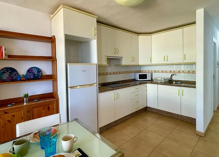 Vista La Gomera - 2 Minutes Walk From The Beach! Puerto de Santiago (Tenerife)